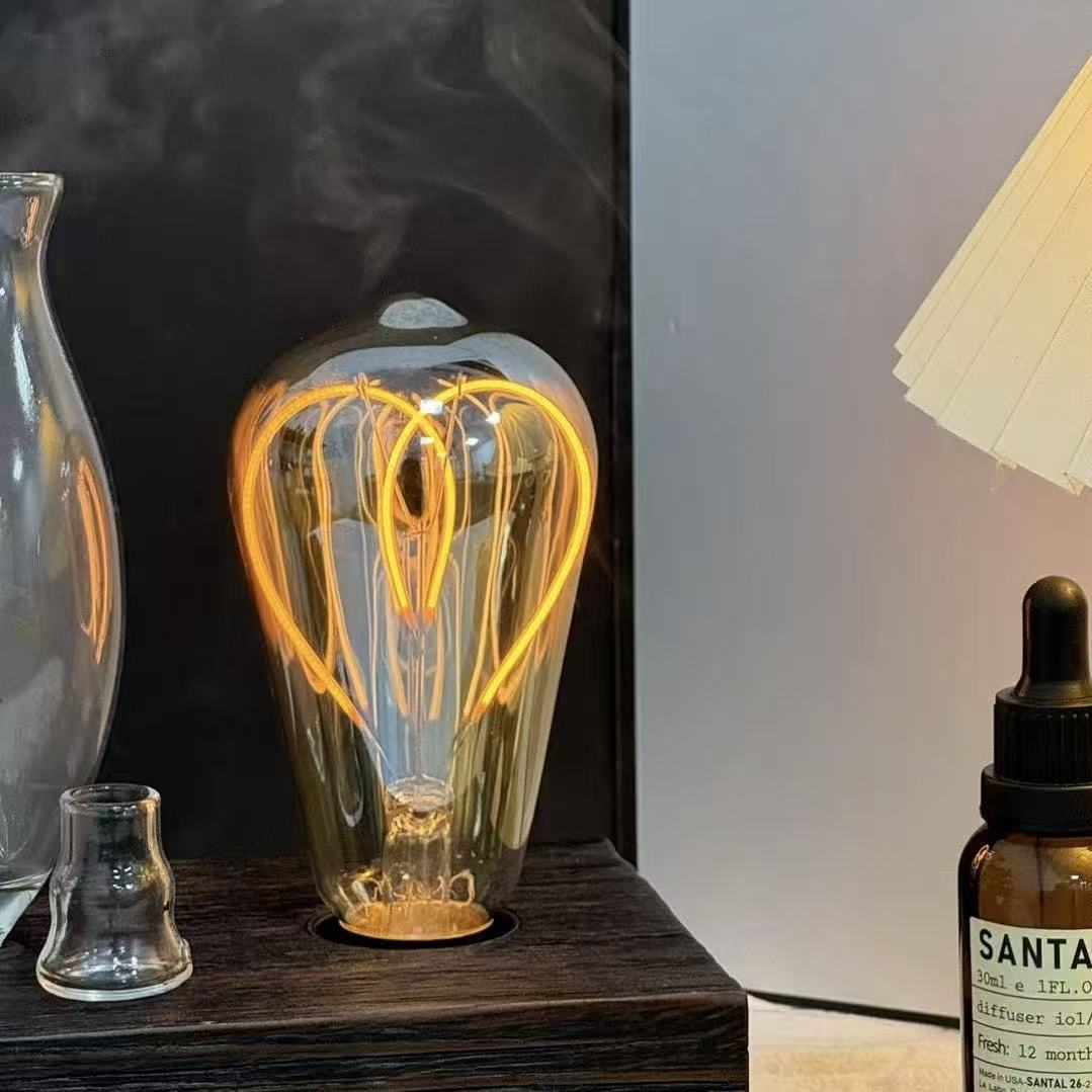 Mistora HeartGlow Wooden Aroma Diffuser - Image 2